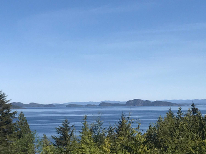 Others 5, Bear Cove Cottages, Mount Waddington