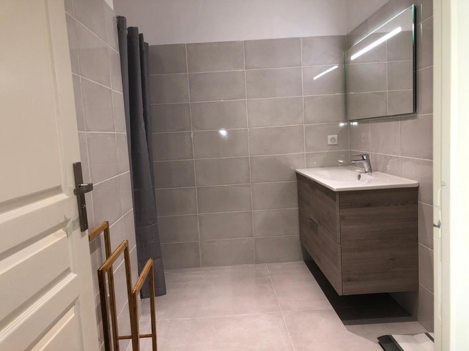 Bathroom 2, Appartement 4A villa cargese, Corse-du-Sud