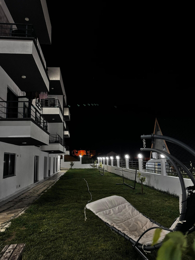 Exterior & Views 4, ALANÇA SUIT, Merkez