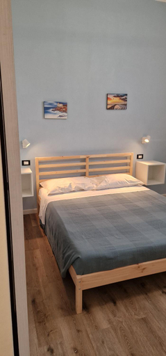 Bedroom 3, IL MARINAIO BED&RELAX, Livorno