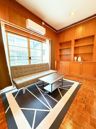 Others 5, Stay On Sukhumvit 11, Wattana