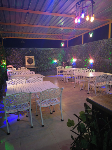 Food & Drinks 5, Modest Rooms by LIBRA, Sahibzada Ajit Singh Nagar