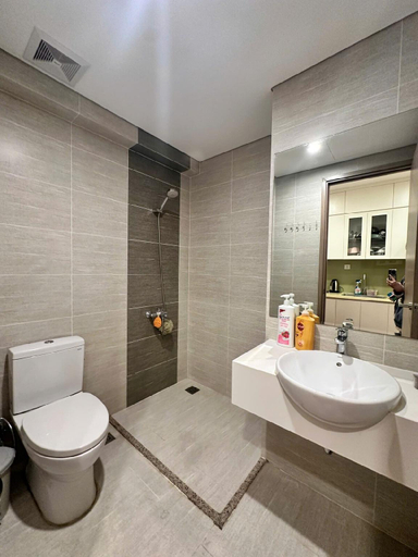 Bathroom 3, Vinhomes Smartcity - Căn hộ dich vụ  - Zhomestay, Từ Liêm