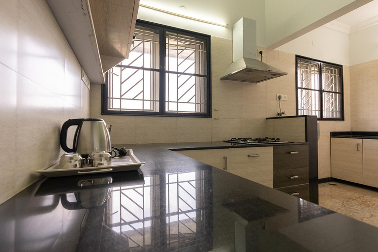 Others 5, Hive Service Apartment, Coimbatore