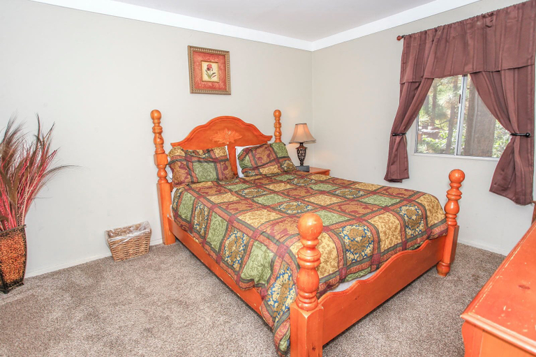 Bedroom 3, Rincon Cabin, San Bernardino