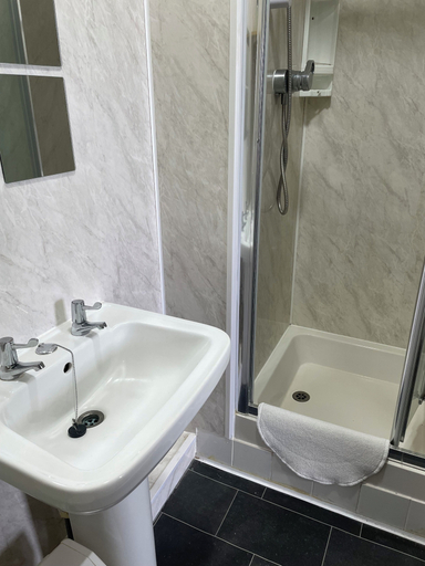 Bathroom 5, Somerville Hotel, Blackpool