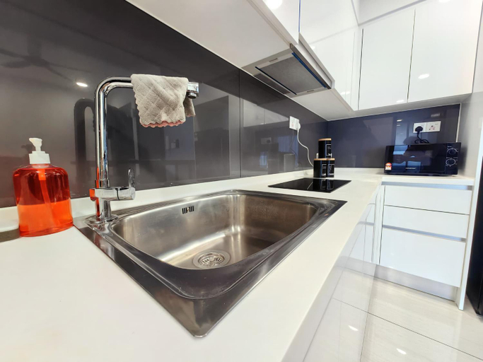 Others 5, Almas Suites Stylish Plain Studio Netflix BySTAY, Johor Bahru