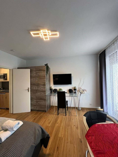 Room 5, Riverside Retreat in Koblenz, Koblenz