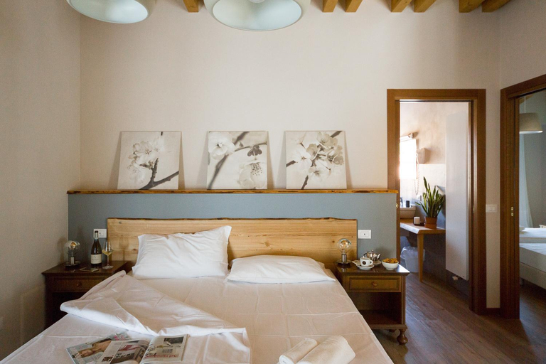 Bedroom 2, Locanda Avanguardia, Mantua
