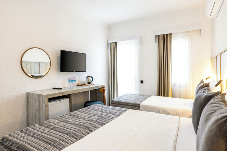 Bedroom 3, Costa Maya Hotel, Bodrum