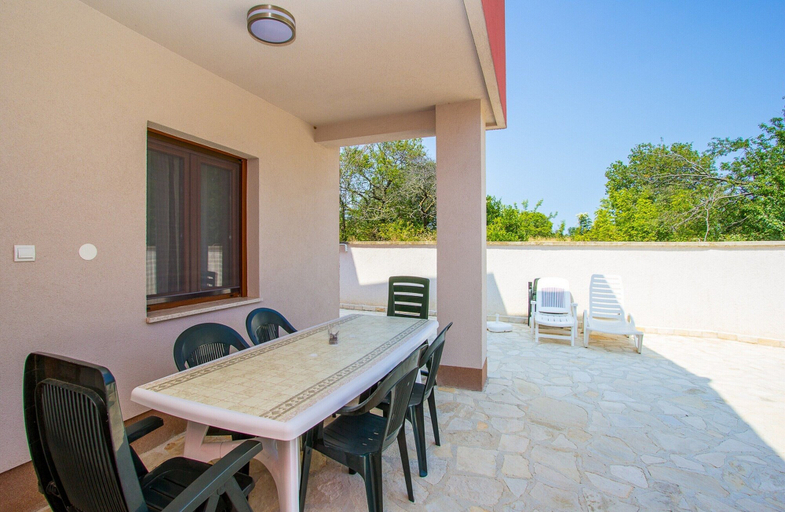 Balcony 3, Apartment in Croatia Near the Coast, Medulin