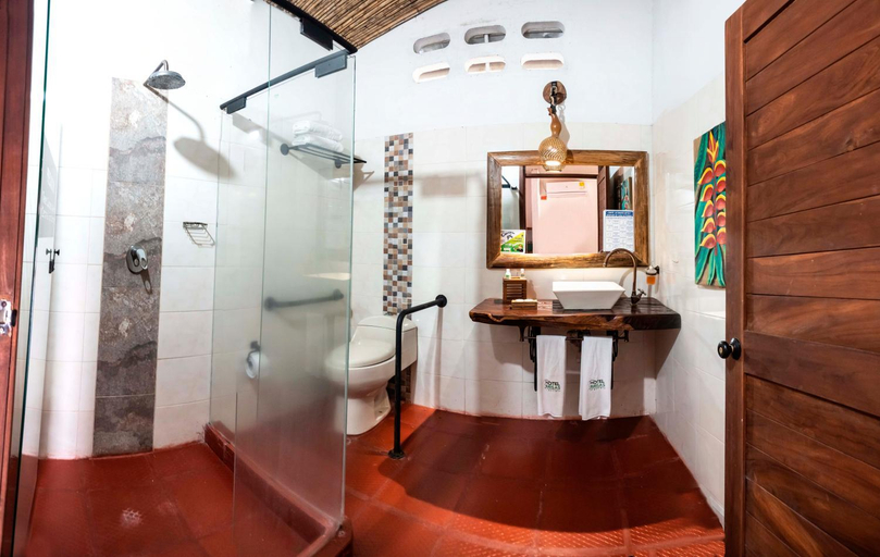 Bathroom 5, Hotel Brisas La Gaviota Mariquit-Tolima, San Sebastian de Mariquita