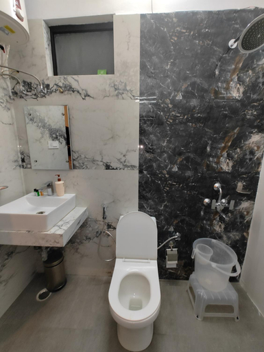 Bathroom 4, HOTEL ANANTAM RESIDENCY & RESTAURANT, Uttarkashi