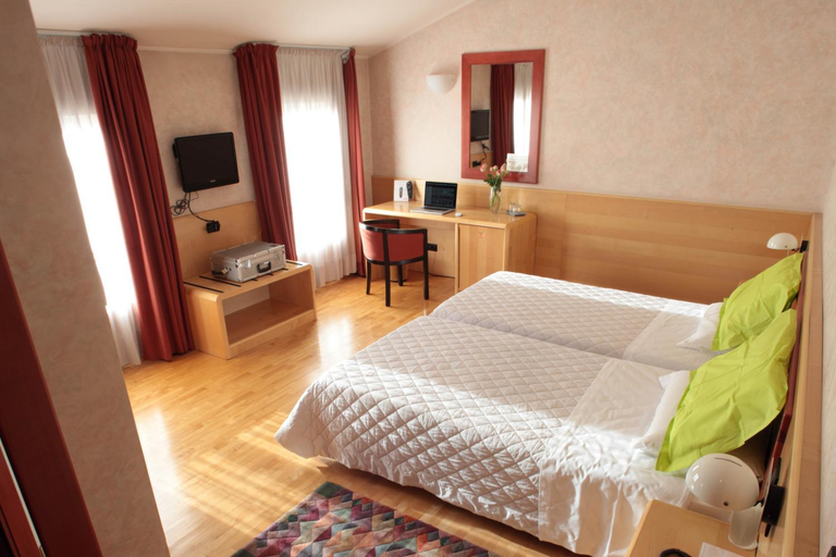 Bedroom 2, Hotel Contà Taste the Experience, Treviso
