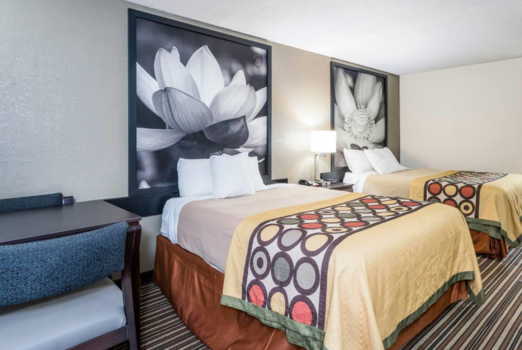 Bedroom 5, Super 8 by Wyndham Monroe, Union
