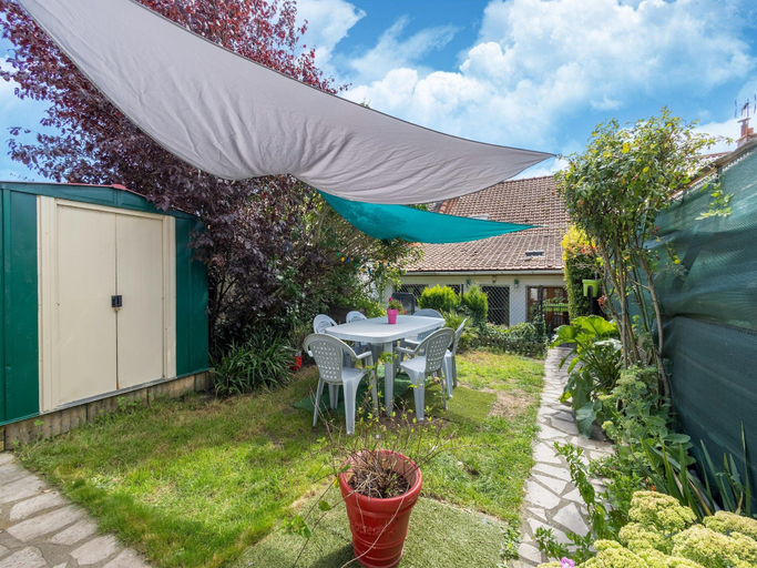Garden, Holiday Home in Marquise Near the Sea, Pas-de-Calais
