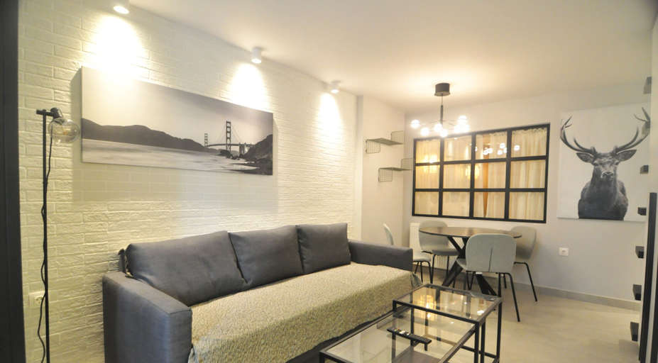 Others 5, Zennova 70 Mondè Thessaloniki Apt, Central Macedonia