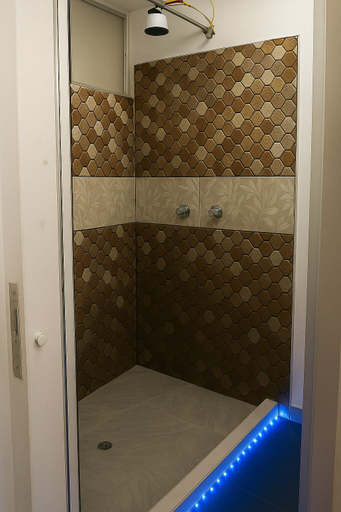 Bathroom 5, hostal kactus, Huaylas