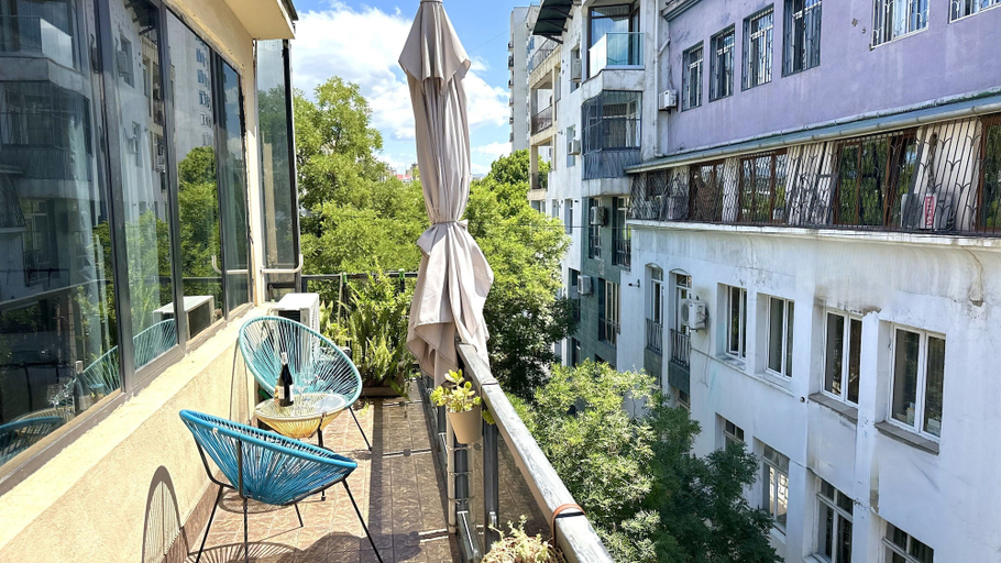 Others 3, Cloudy Tbilisi Apartment, Tbilisi