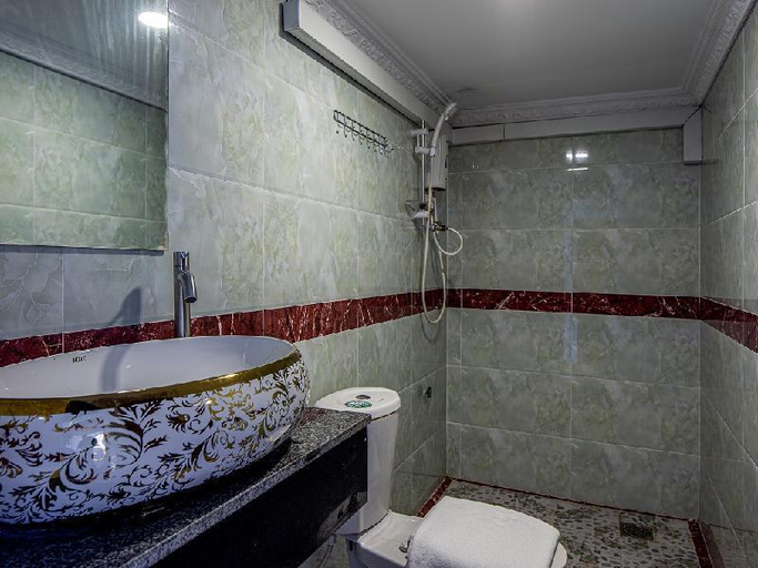 Bathroom 1