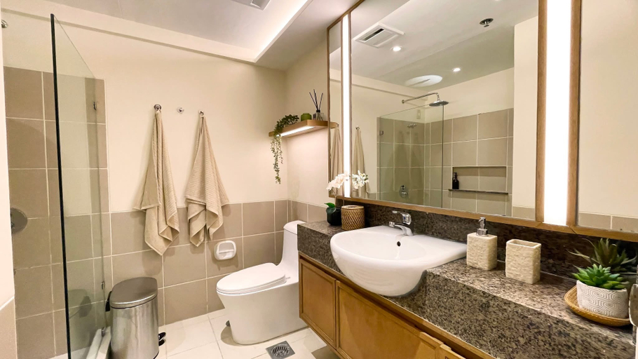 Bathroom, DMCI Homes R&R at Verdon Parc, Davao City