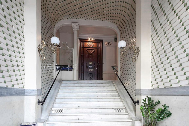 Others 2, Rambla Paris Apartment, Barcelona