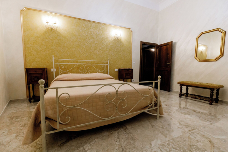 Bedroom 5, Residenza Carlandi Tivoli, Roma