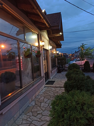 Food & Drinks 5, Konak Vukašinović, Belgrade