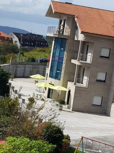 Others 5, APARTAMENTOS CANADA 2, Pontevedra
