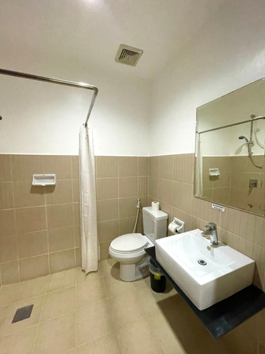 Bathroom 4, Palmbeach Resort & Spa, Mactan, Lapu-Lapu City