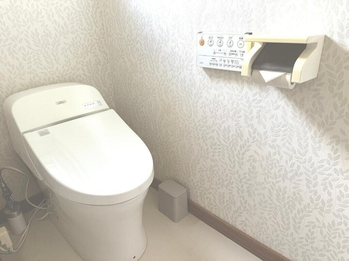 Bathroom 4, UNO Toyako, Tōyako