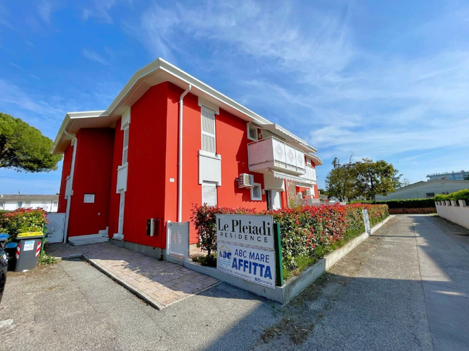 Exterior 2, Apartment in Caorle Near Sandy Beaches, Venezia