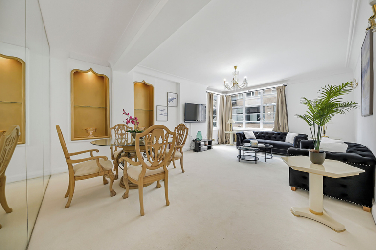 Others 5, The Knightsbridge Park Tower Apt, London
