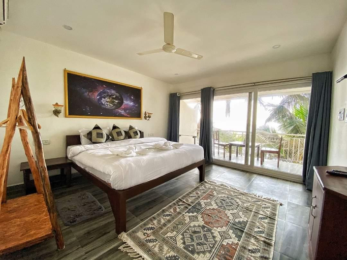 Bedroom 2, Chique Shanti Resort, North Goa