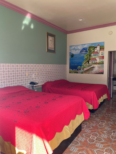Bedroom 2, Dream Inn, Los Angeles