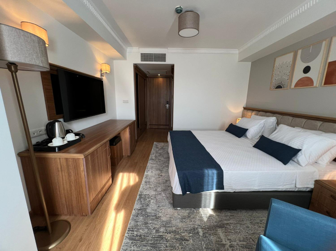 Bedroom 3, İstanblu Hotel & Spa, Konak