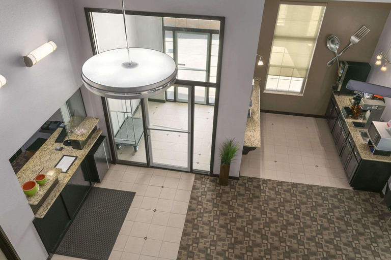 Bathroom 4, Super 8 by Wyndham Strafford/Springfield Area, Greene