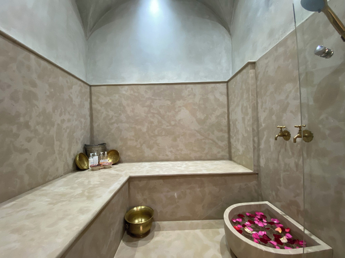 Bathroom 5, Riad Bab Yacout, Marrakech