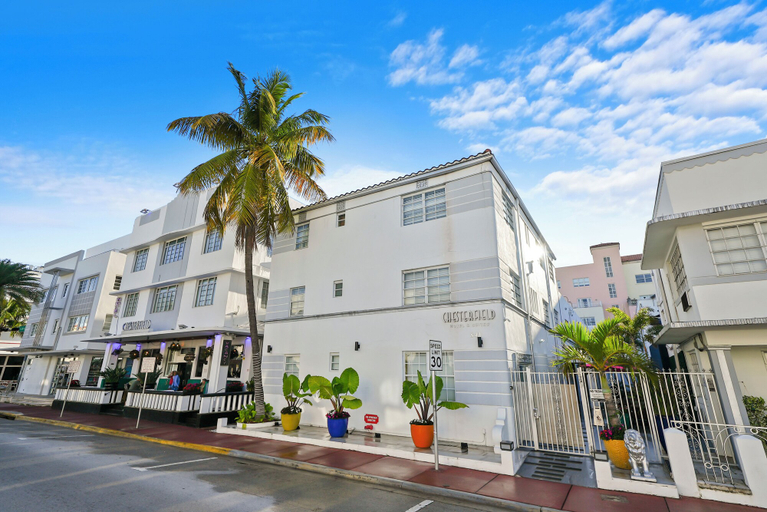 Exterior & Views 2, Chesterfield Hotel & Suites, Miami-Dade