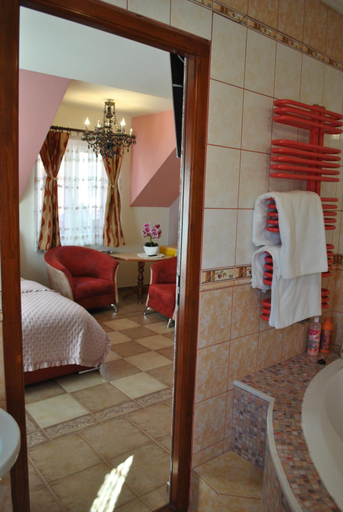 Bathroom 3, Flamingo, Kraków
