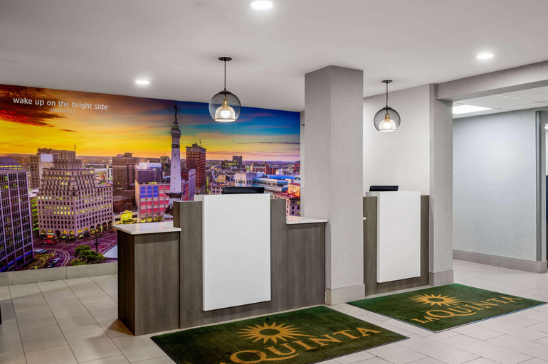Public Area 2, La Quinta Inn by Wyndham Indianapolis Airport Executive Dr, Indianapolis