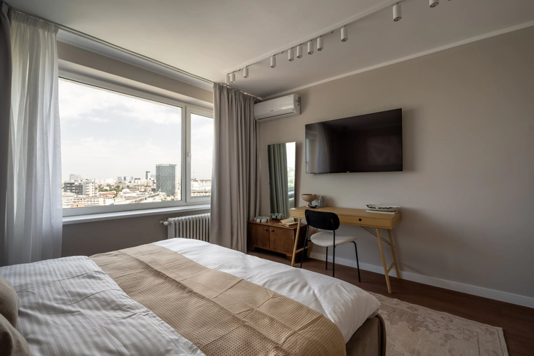 Bedroom 3, Views of all the Palaces 2BR Stunner, Municipiul Bucuresti