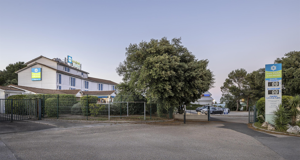 Exterior & Views 2, Sure Hotel by Best Western Nimes Est, Gard