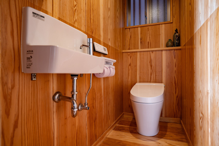 Bathroom 3, Yamagata Ryukyu Hatago Onna Bokairo, Onna