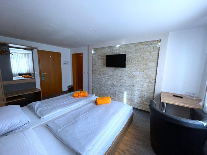 Bedroom 2, Hotel Schaffer - Steakhouse Andeo, Main-Spessart