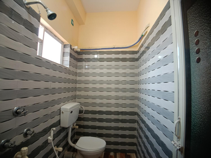 Bathroom 2, Rose Beach Resort, Purba Medinipur