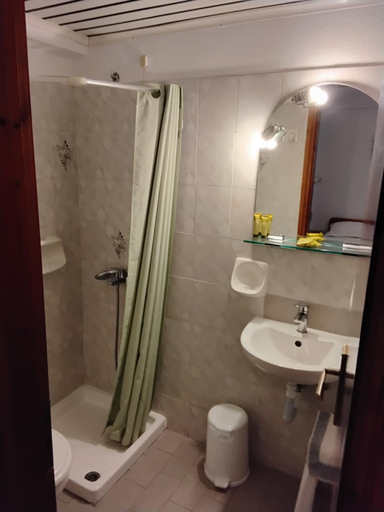 Bathroom, Sama hotel, North Aegean