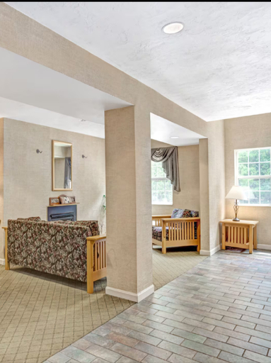 Public Area 2, Days Inn by Wyndham Sturbridge, Worcester