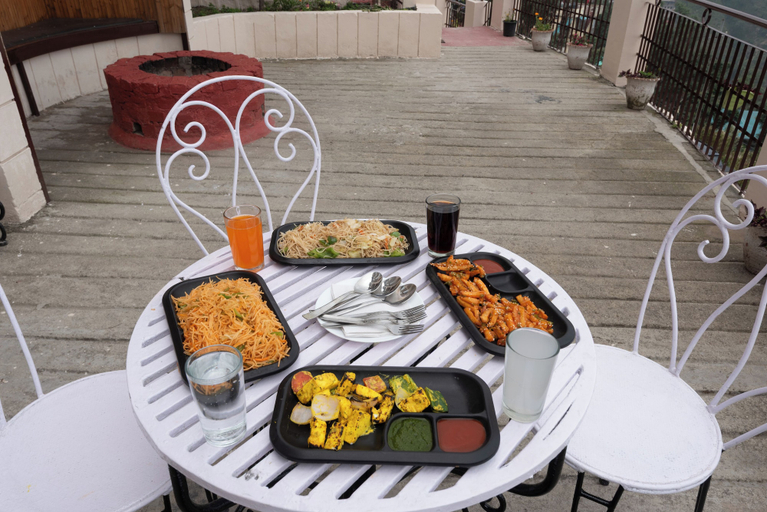 Food & Drinks 3, The Ridge By Royal Stays Mussoorie, Dehradun