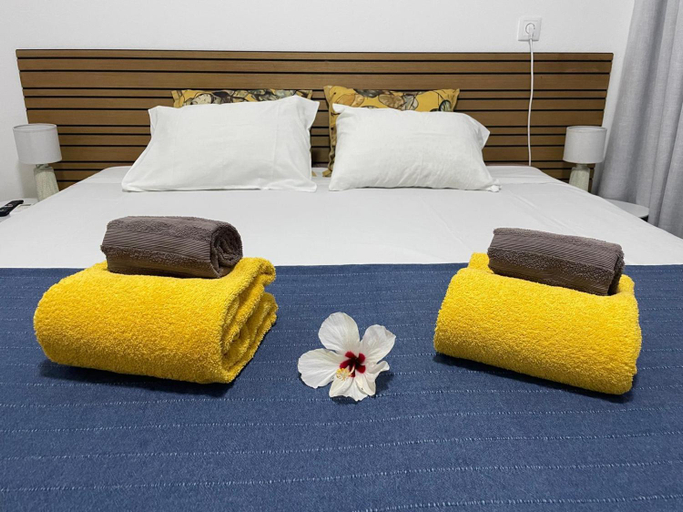 Bedroom, Porta Nova Guesthouse by R-Tex, Alcoutim